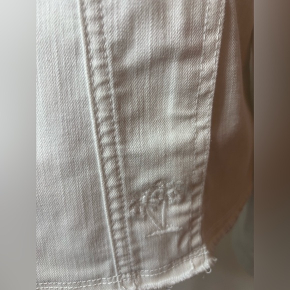 Tommy Bahama White Denim Jacket in size medium excellent condition - Picture 4 of 8